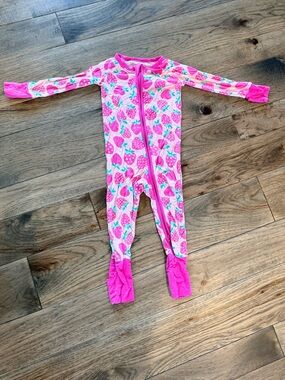 Little Sleepies Sweet Strawberries Zippy